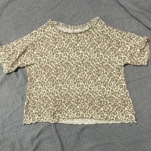 American eagle cheetah print L